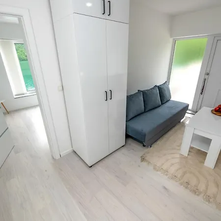 Happyland Villa, Jablanica