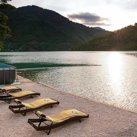 Happyland Villa, * Jablanica