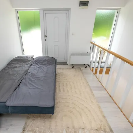 Happyland Villa,